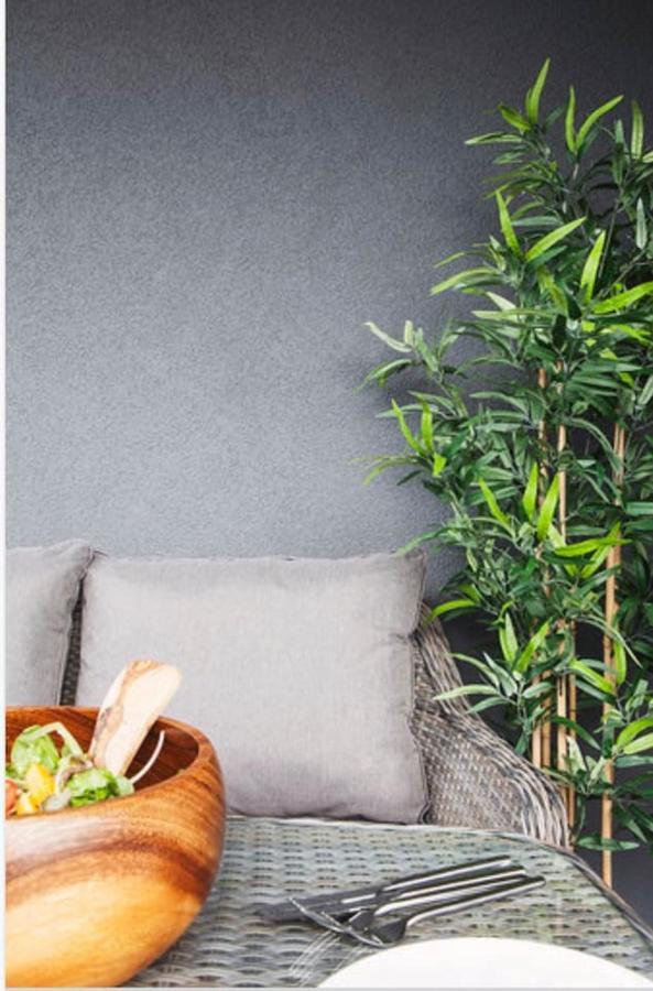 Ulivi Luxury Loft & Pool - The House Of Travelers Appartement Carate Urio Buitenkant foto